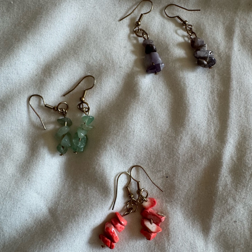 Shein Vibrant Stone Dangle Earrings Trio 13$